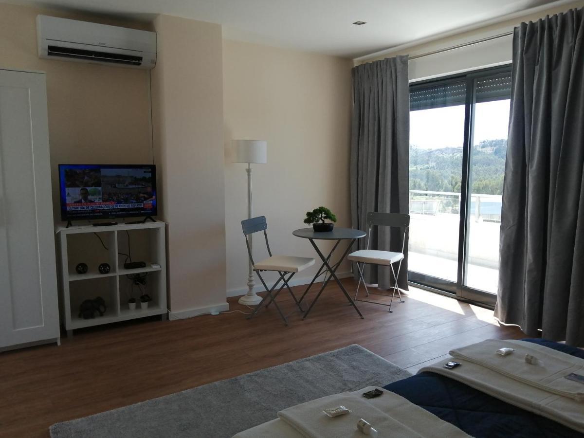 Quinta Da Lousa Guest House - Valongo - Porto エクステリア 写真